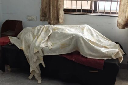 Raipur ब्रेकिंग : 18 साल के युवक ने की आत्महत्या, मेडिसिन हॉस्पिटल के पास फांसी लगाकर दी जान