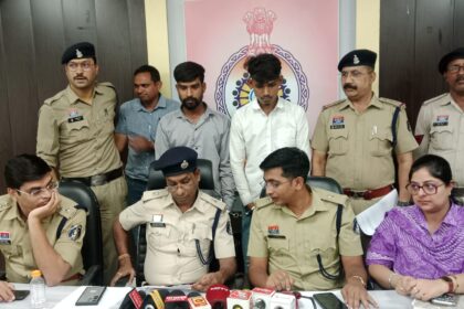 CG CRIME : राहगीरों से लूटपाट करने वाले दो लूटेरे गिरफ्तार 