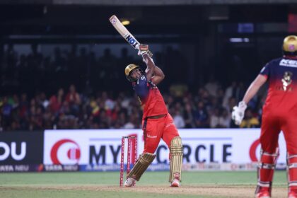 IPL 2025 CSK vs RCB : रोमारियो शेफर्ड ने जड़ा IPL के इतिहास का दूसरा सबसे तेज़ अर्धशतक