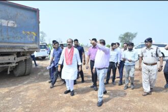CG NEWS : भारत माला प्रोजेक्ट में खुलासे के बाद डिप्टी सीएम अरुण साव का दौरा, ओवरब्रिज का किया औचक निरीक्षण