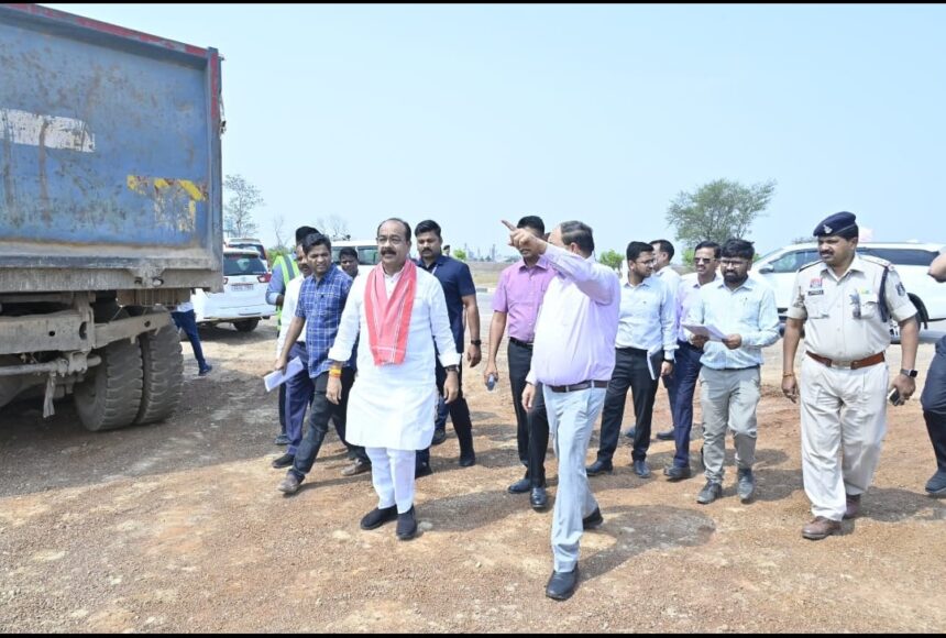 CG NEWS : भारत माला प्रोजेक्ट में खुलासे के बाद डिप्टी सीएम अरुण साव का दौरा, ओवरब्रिज का किया औचक निरीक्षण