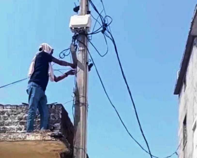 CG NEWS : सुशासन तिहार में मिले आवेदन का हुआ त्वरित निराकरण, स्ट्रीट लाइट से रोशन हुआ पूरा मोहल्ला