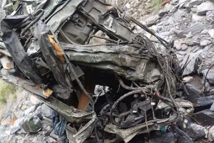 JK Accident Braking : गहरी खाई में गिरा सेना वाहन, 3 जवान शहीद