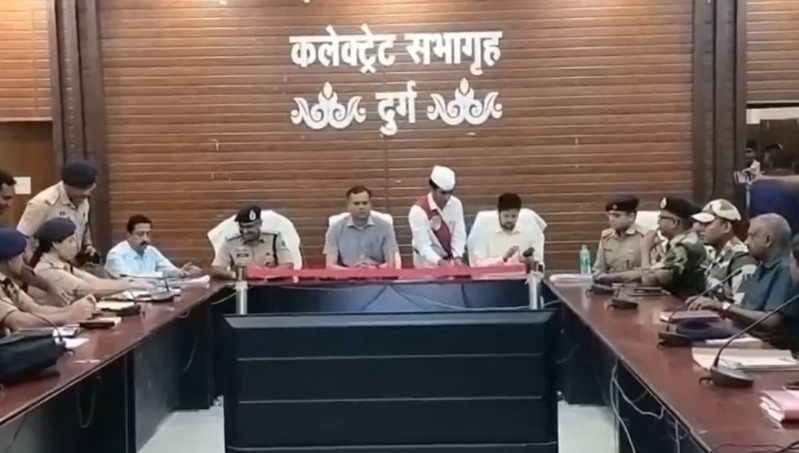 Mock Drill in CG : पहलगाम हमले के बाद देशभर में मॉक ड्रिल, दुर्ग भी तैयार — कलेक्ट्रेट में हुई अहम बैठक