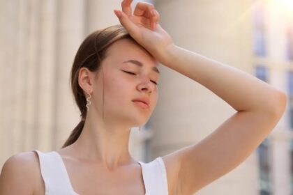 Heatwave : लू लगने पर दिखते हैं ये 5 लक्षण, जानिए 