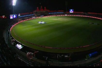 IPL 2025 PBKS vs DC Live: भारत पाकिस्तान के बीच भारी गोलाबारी के बीच रद्द हुआ पंजाब और दिल्ली के बीच खेला जा रहा मुकाबला 