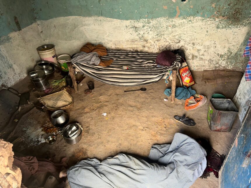 CG CRIME: पारिवारिक विवाद बना खूनी खेल, सौतेले पिता ने टंगिया से वार कर बेटे को उतारा मौत के घाट