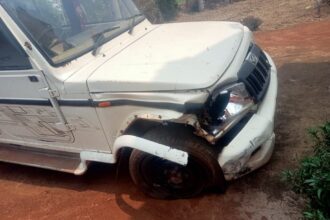 CG ACCIDENT : तेज रफ्तार बाइक और बोलेरो में भिड़ंत, 5 घायल  