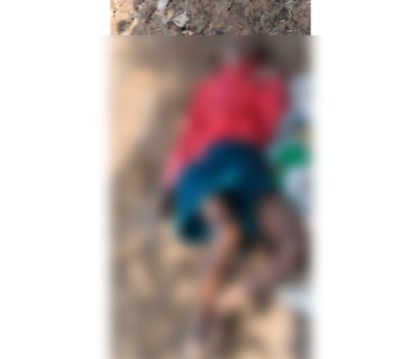 CG NEWS :  खेत में बुजुर्ग की लाश मिलने से मचा हड़कंप, पास में मिली जहरीली शीशी से आत्महत्या की आशंका 