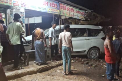 CG NEWS : हसौद परसदा चौक में बेलोरो और आर्टिका की टक्कर, दो लोग गंभीर रूप से घायल