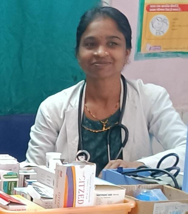 CG SUICIDE : शोषण की शिकार CHO ने की आत्महत्या; महीनेभर पहले पति की हुई थी मौत, मासूम के सिर से उठा माता-पिता का साया 