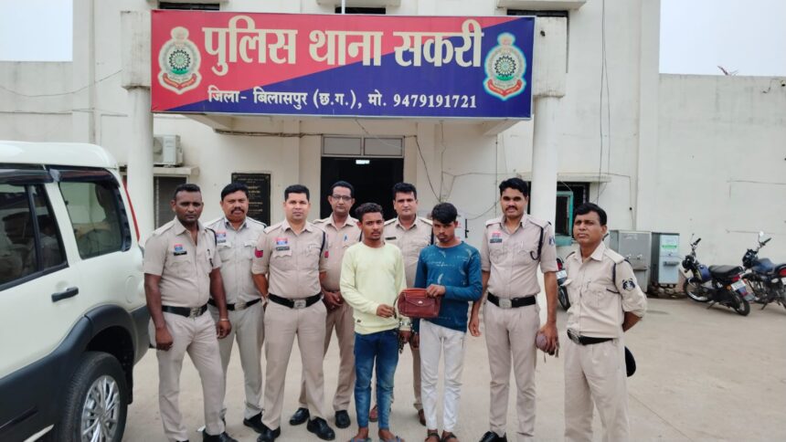 CG News: शादी पार्टी में चोरी करने वाला पकड़ा गया गिरोह...नगदी और अन्य सामग्री बरामद