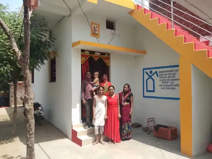 CG: प्रधानमंत्री आवास योजना के गाइडलाइन में संशोधन, अब बाइक,मोबाइल फ्रिज जैसे कई जरूरी सामान होने पर भी मिलेगा घर...