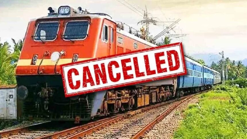 CG NEWS : रांची और चक्रधरपुर मंडल में रेलवे कार्यों के चलते कई ट्रेनें रद्द, कुछ का मार्ग बदला