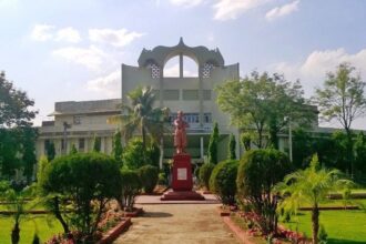 RAIPUR NEWS : रविवि का एडमिशन पोर्टल बिना सूचना बंद, छात्र और कॉलेज प्रबंधन में मचा हड़कंप