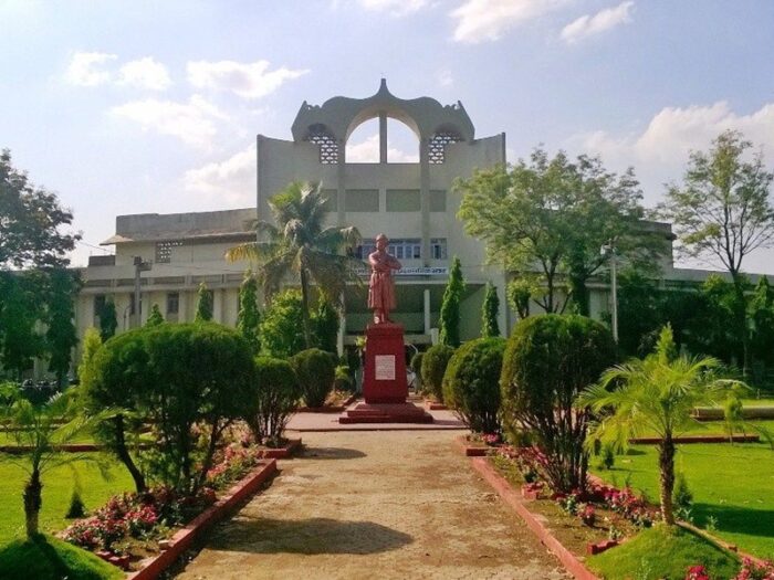 RAIPUR NEWS : रविवि का एडमिशन पोर्टल बिना सूचना बंद, छात्र और कॉलेज प्रबंधन में मचा हड़कंप