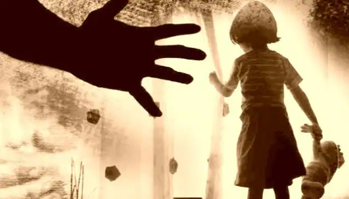 CG CRIME : रिश्तेदार ने डेढ़ साल की मासूम को बनाया हवस का शिकार, इस हालत में मिली बच्ची
