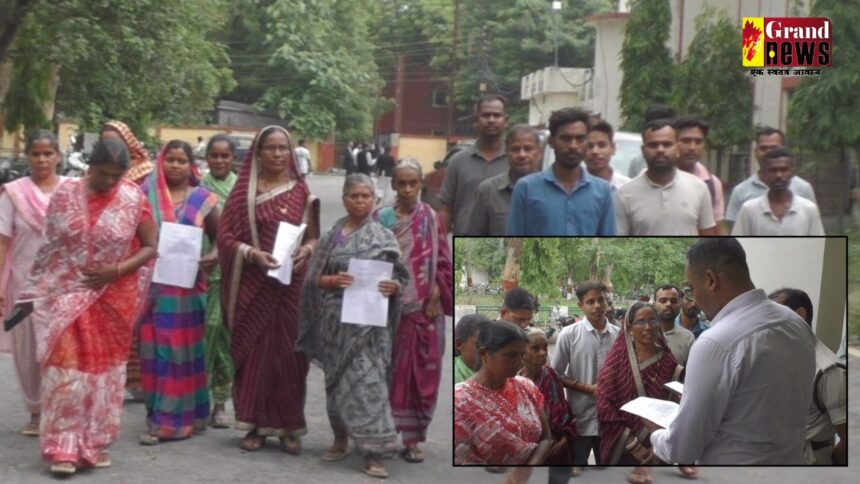CG NEWS : डूमरमुड़ा राशन दुकान में घोटाला! तीन माह की पंचिंग, लेकिन राशन सिर्फ दो माह का