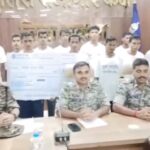 CG BREAKING : 2 हार्डकोर समेत 16 नक्सलियों ने किया सरेंडर, 6 माओवादियों पर था 25 लाख का इनाम
