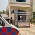 CG CRIME : दीवार फांदकर घुसे चोरों ने पार कर दी कार और एक्टिवा
