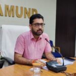 Mahasamund : युक्तियुक्तकरण से शिक्षा की गुणवत्ता में होगी सुधार - कलेक्टर विनय कुमार लंगेह