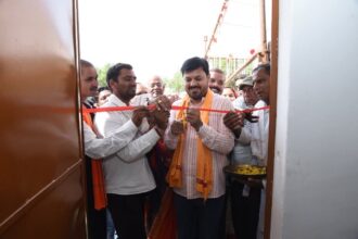 RAIPUR : विधायक अनुज शर्मा ने बरौदा में बालिका छात्रावास भवन का किया लोकार्पण व शिलान्यास