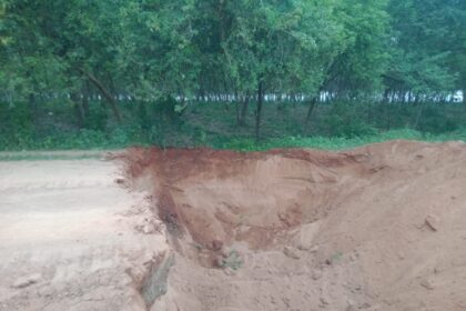 Gariaband Braking : अवैध रेत उत्खनन पर बड़ी कार्रवाई; घाट तक जाने वाले रास्ते किए गए बंद, एक्शन मोड में प्रशासन 
