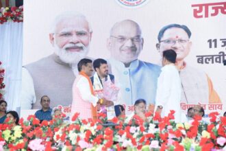 RAIPUR : अपेक्स बैंक के नए अध्यक्ष केदार गुप्ता के पदभार ग्रहण समारोह में शामिल हुए MLA अनुज शर्मा 