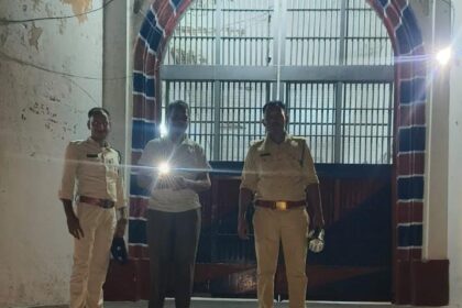 CG NEWS : जिला जेल में निकला कोबरा, मचा हड़कंप