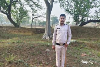 आबकारी ने महुआ शराब के साथ तीन आरोपी को किया गिरफ्तार, चार आरोपियों से 72 लीटर महुआ शराब और 350 किलो लहान किया गया जप्त..