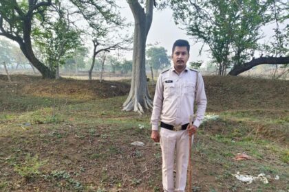 आबकारी ने महुआ शराब के साथ तीन आरोपी को किया गिरफ्तार, चार आरोपियों से 72 लीटर महुआ शराब और 350 किलो लहान किया गया जप्त..