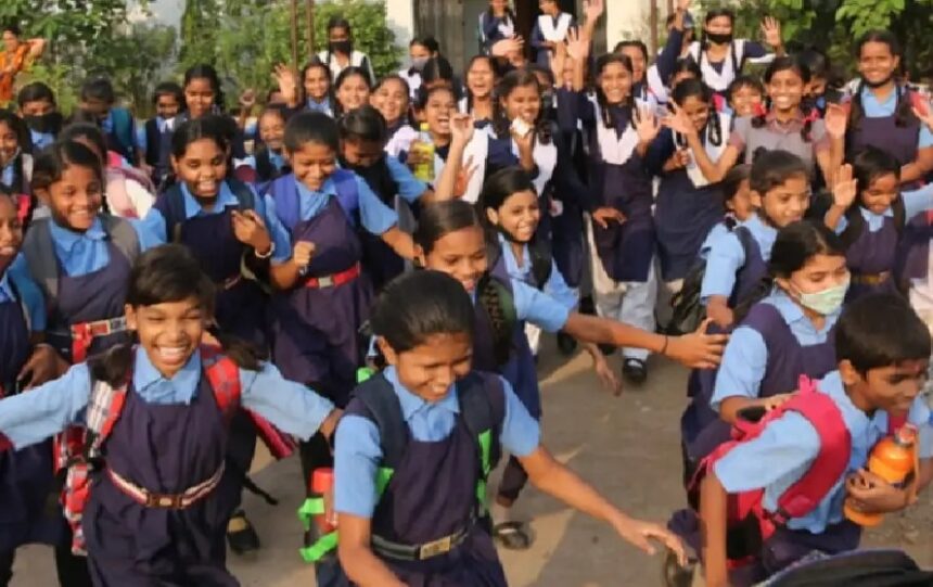 CG Breaking : छत्तीसगढ़ में 21 जून तक बदला स्कूलों का समय, जानिए कितने बजे से लगेंगी कक्षाएं