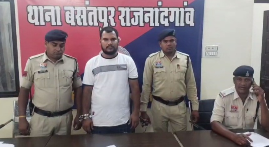 CG NEWS : अवैध रेत खनन रोकने गए ग्रामीणों पर फायरिंग करने वाला शूटर गिरफ्तार 