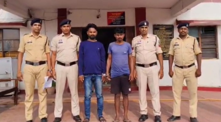CG CRIME : पुरानी रंजिश के चलते युवक पर जानलेवा हमला, दो आरोपी गिरफ्तार 