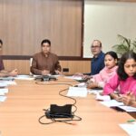 CG : राजस्व प्रकरणों का समय-सीमा में निराकरण नहीं करने वाले अधिकारियों पर होगी अनुशासनात्मक कार्यवाही: राजस्व मंत्री टंकराम वर्मा