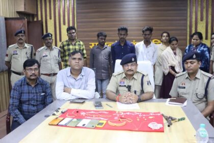 CG CRIME : अस्पताल कालोनी में लाखों की चोरी का खुलासा, दो महिला सहित छह आरोपी गिरफ्तार 