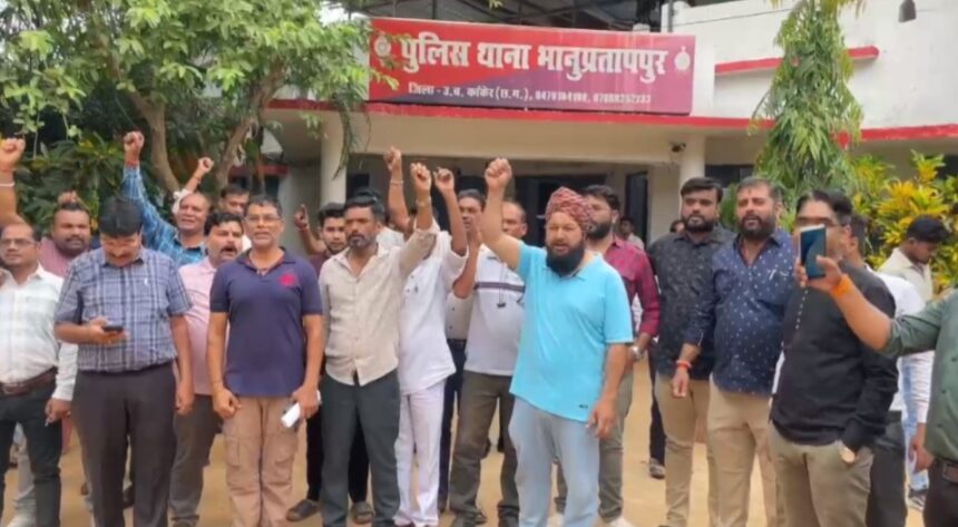 Bhanupratappur : हिंदुओं और भारत देश पर अभद्र टिप्पणी, हिंदू समाज में भारी आक्रोश, सुहैल खान पर कड़ी कार्रवाई की मांग 