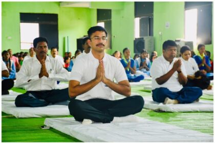 International Yoga Day : गरियाबंद पुलिस ने उत्साहपूर्वक मनाया योग दिवस, अपनाई “एक पृथ्वी, एक स्वास्थ्य” थीम