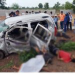 CG ACCIDENT BREAKING : सड़क हादसे में तीन की मौत, तेज रफ्तार अनियंत्रित कार दीवार से टकराई