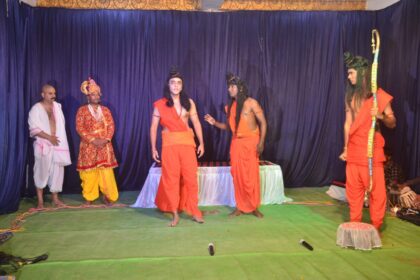 RAIPUR : जैतू साव मठ के गांधी भवन में हुआ भरत मिलाप नाटक का मंचन