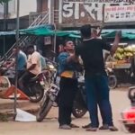 CG VIDEO : गरियाबंद में दिनदहाड़े राहगीर पर चाकू से हमला, वीडियो वायरल, आरोपी हिरासत में