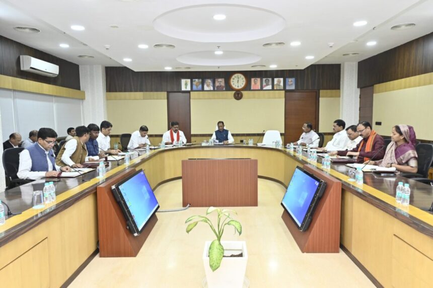 CG CABINET MEETING : छत्तीसगढ़ सरकार का बड़ा फैसला ! युवाओं को मिलेगा "छत्तीसगढ़ युवा रत्न सम्मान", उत्कृष्ट कार्य के लिए मिलेंगे ₹1 लाख