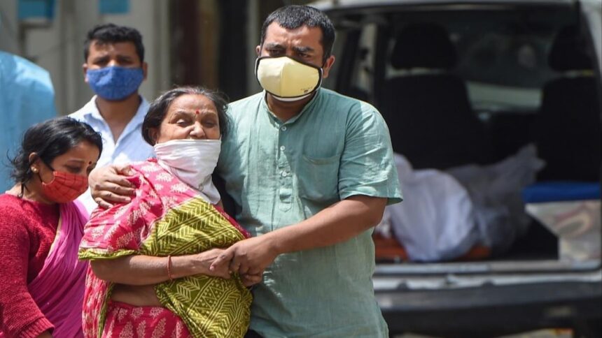 COVID-19 in India : देश में कोरोना का कहर; 24 घंटे में 4 मौत, देखें एक्टिव मरीजों की संख्या 