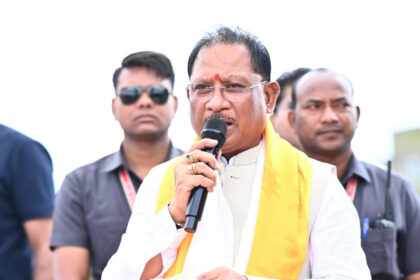 CG : CM साय ने मैनपाट को दी कई सौगातें; 30 लाख के विकास कार्यों की घोषणा की, सीसी रोड और मंदिर शेड निर्माण को दी मंजूरी