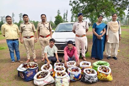 CG Crime : आबकारी विभाग की बड़ी कार्रवाई, 135 बल्क लीटर अवैध देशी मदिरा और कार जब्त
