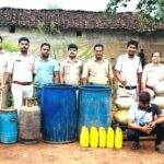 CG CRIME : 75 लीटर कच्ची शराब और 900 किलोग्राम गुड़ निर्मित पाश जब्त, एक आरोपी गिरफ्तार 