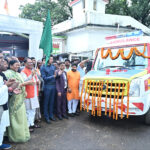 Chhattisgarh : सीएम विष्णु देव साय ने आधुनिक एम्बुलेंस को दिखायी हरी झंडी: ग्रामीण इलाकों को मिलेगा आपातकालीन स्वास्थ्य लाभ