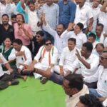Arang News : ED की कार्रवाई के विरोध में आरंग में कांग्रेस की आर्थिक नाकेबंदी, कांग्रेसियों ने रसनी टोल प्लाजा पर दिखाया दम, हाइवे NH-53 जाम