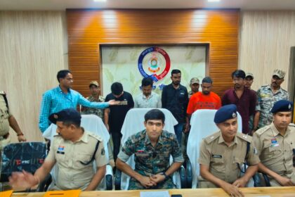 CG CRIME : म्युल अकाउंट से करोड़ों की धोखाधड़ी करने वाले पांच आरोपी गिरफ्तार