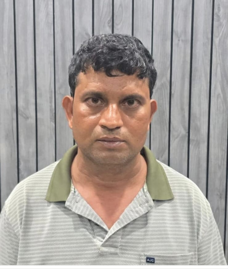 स्कूल में परीक्षा में पास कराने की बात कहते हुए, नाबालिग छात्रा के साथ छेड़छाड़ करने वाले आरोपी शिक्षक गिरफ्तार
